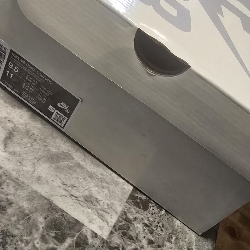Nike White Shoe Box - Picture 4 of 5
